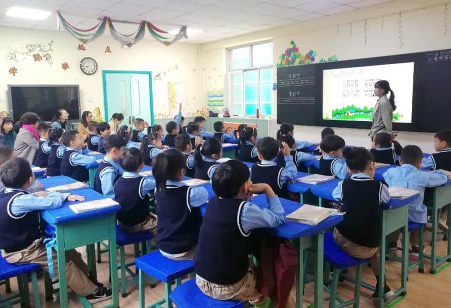 孩子做作业拖拉怎么办？学会这几招保证孩子不拖拉!