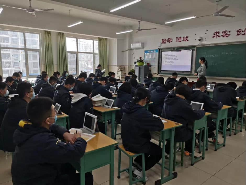 新起点，新气象 ——石家庄私立一中中学部开学教学工作剪影