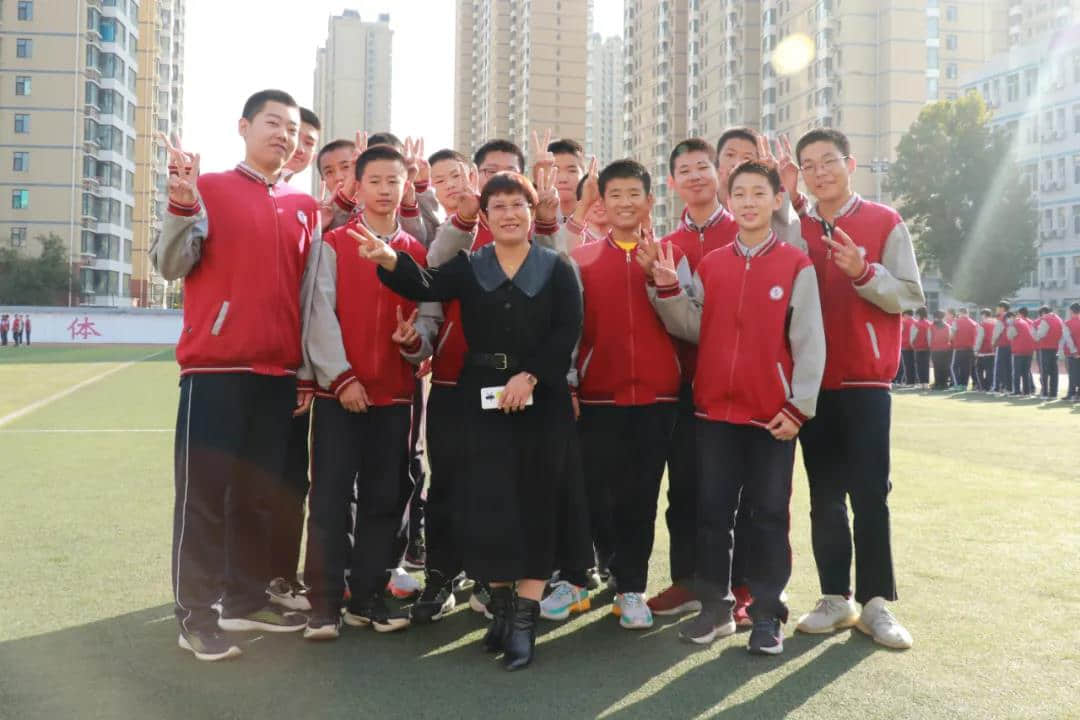 名师风采|安素敏：痴心一片终不悔，只为桃李竞相开
