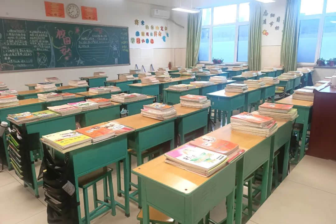 开学日|春暖花开,少年归来