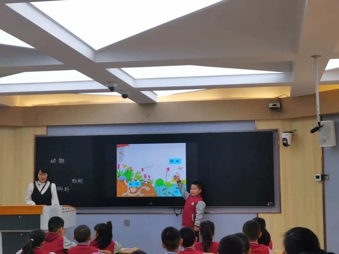 【教研风采】异彩纷呈显匠心 教学研讨促成长——“同课异构”项目式纪实