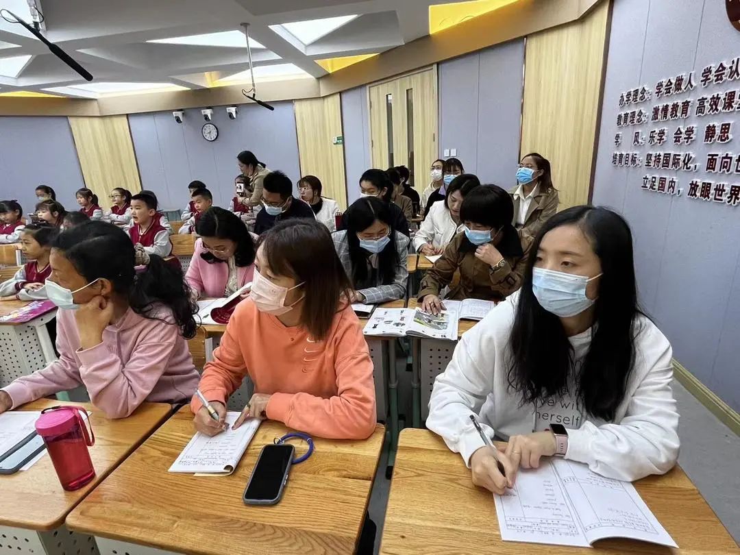 【教研风采】异彩纷呈显匠心 教学研讨促成长——“同课异构”项目式纪实