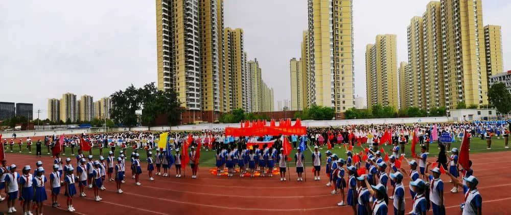 【五育并举】共燃体育梦，一起向未来——私立一中附属小学体育节