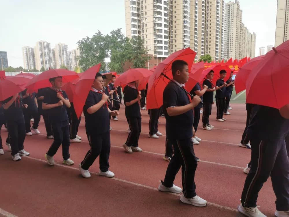 【五育并举】共燃体育梦，一起向未来——私立一中附属小学体育节