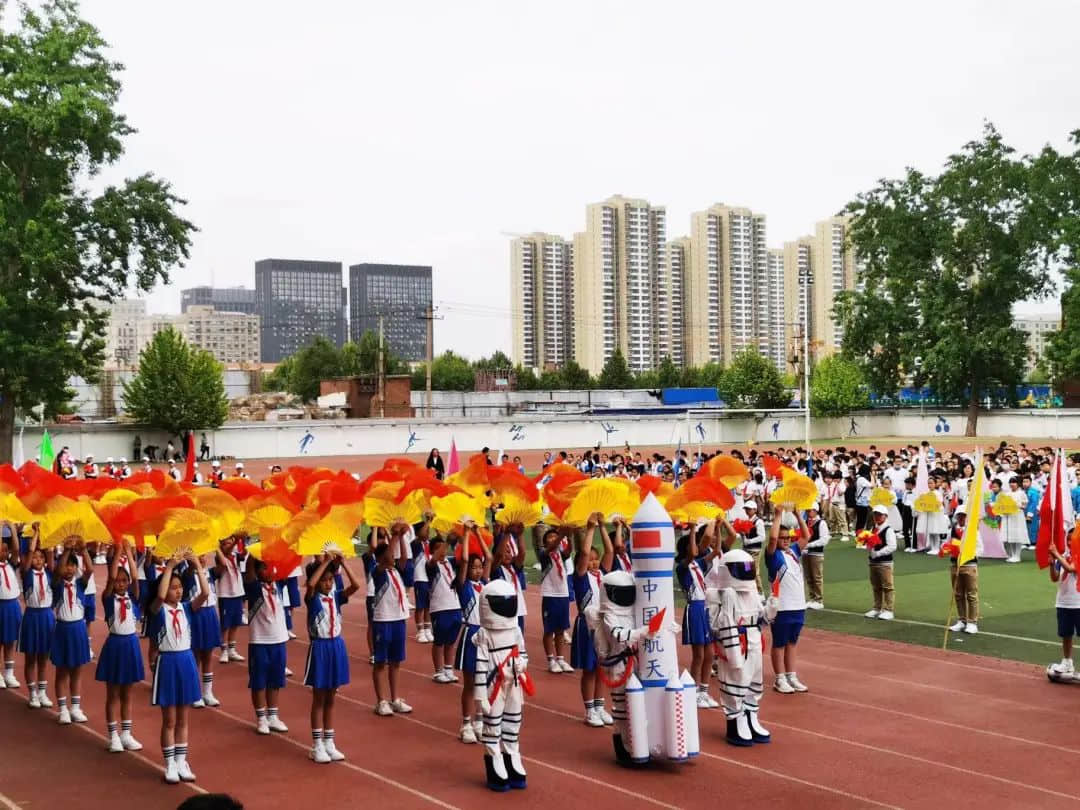 【五育并举】共燃体育梦，一起向未来——私立一中附属小学体育节