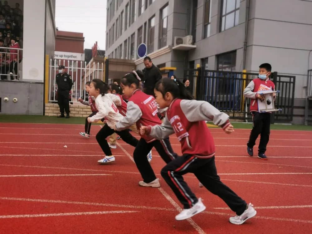 【五育并举】共燃体育梦，一起向未来——私立一中附属小学体育节