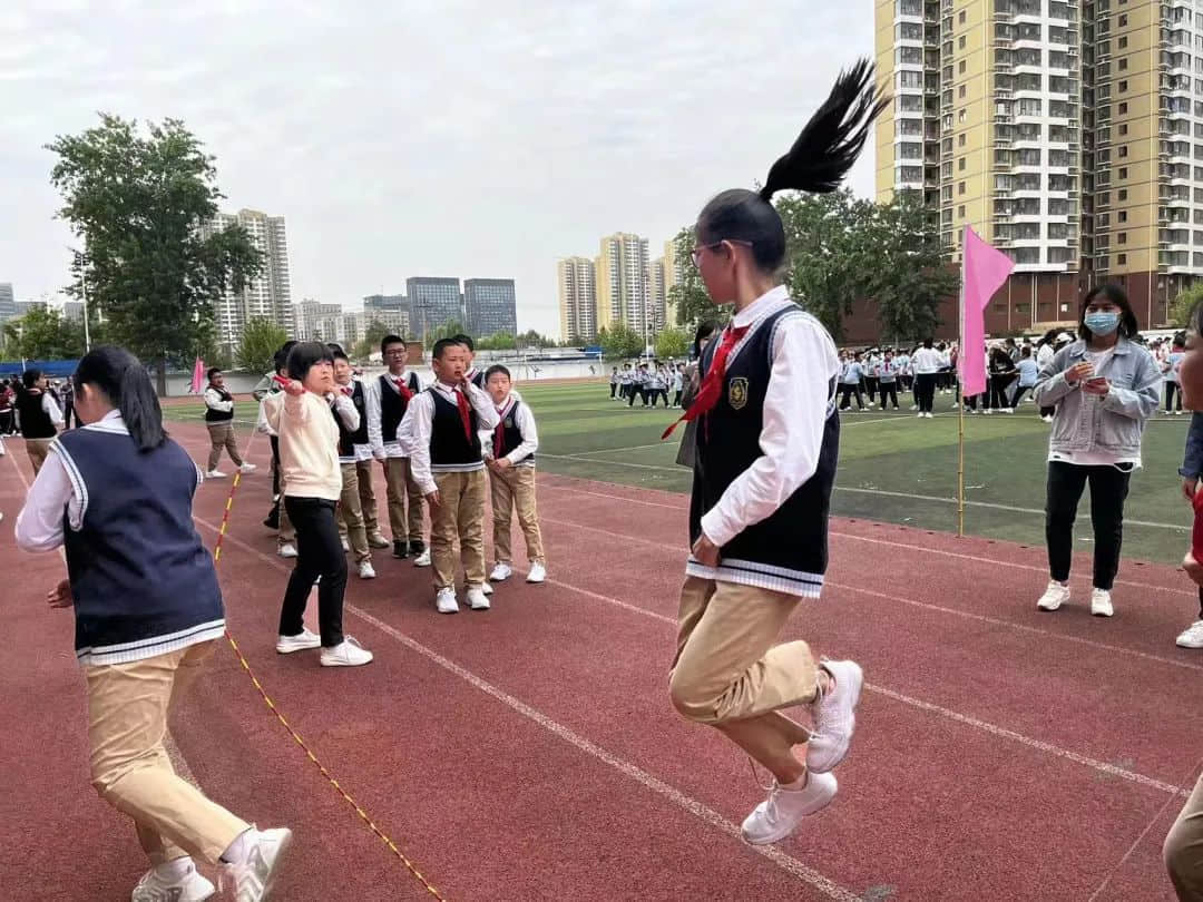 【五育并举】共燃体育梦，一起向未来——私立一中附属小学体育节