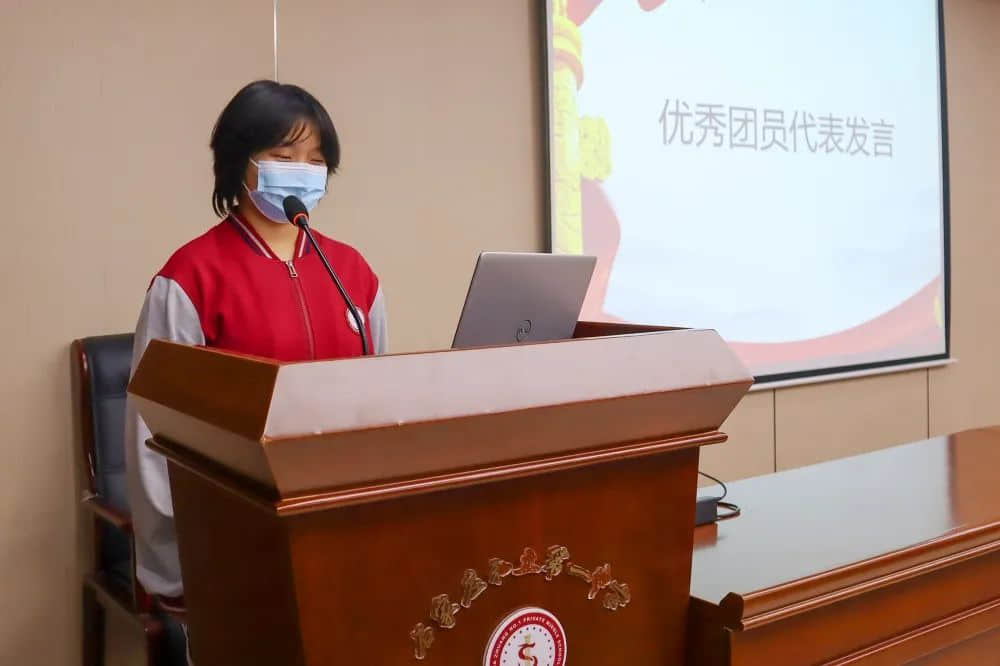弘扬青春精神 贡献青春力量｜石家庄私立第一中学举办迎接建团100周年主题团日活动