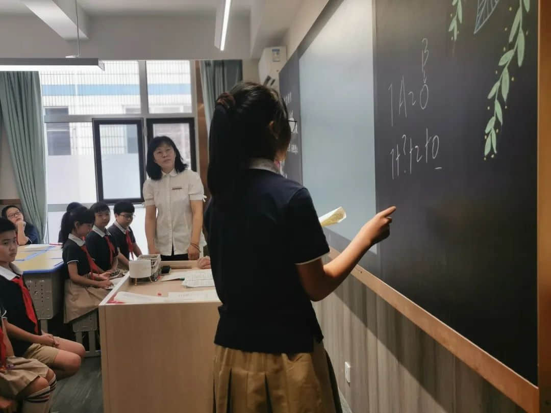 【教学节·特色课程】“智慧花开 悦动课堂”第一届教学节暨家长开放日（二、五年级）