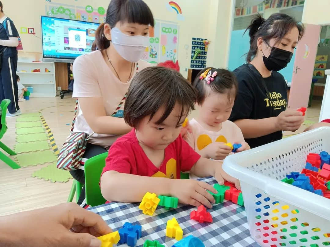 夏日甜甜 遇见可爱的你--私立一中附属幼儿园新生亲子开放日