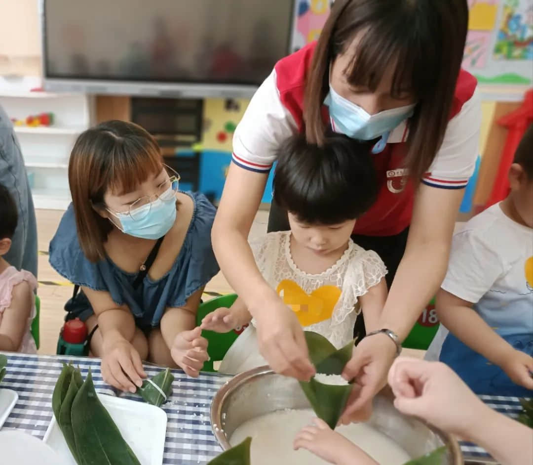 夏日甜甜 遇见可爱的你--私立一中附属幼儿园新生亲子开放日