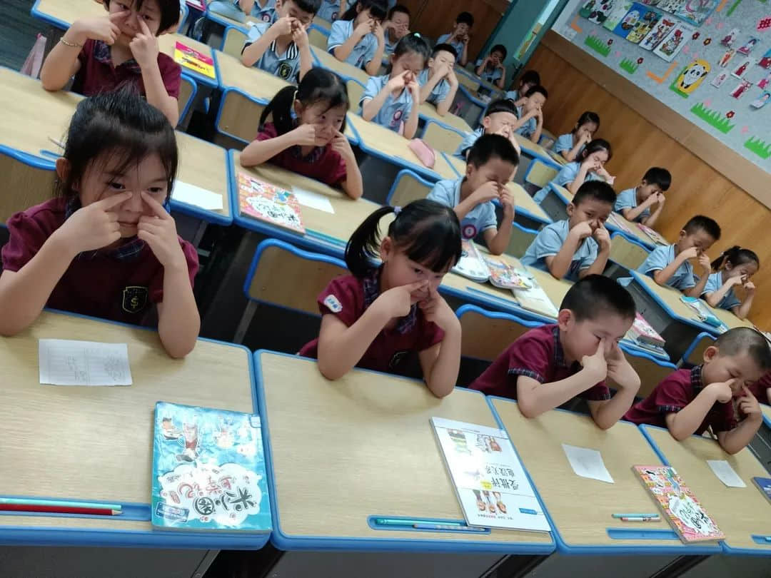 【毕业季—学前教育月系列活动（二）“温暖小学行、幸福初遇见” —私立一中附属幼儿园培优组小学参观之旅】