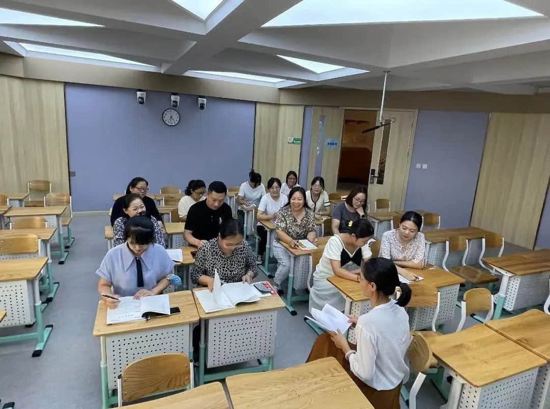 【立之慧•教研风采】“教而有思促发展，赋能启航谋新篇”——新学期全体教师教研风采