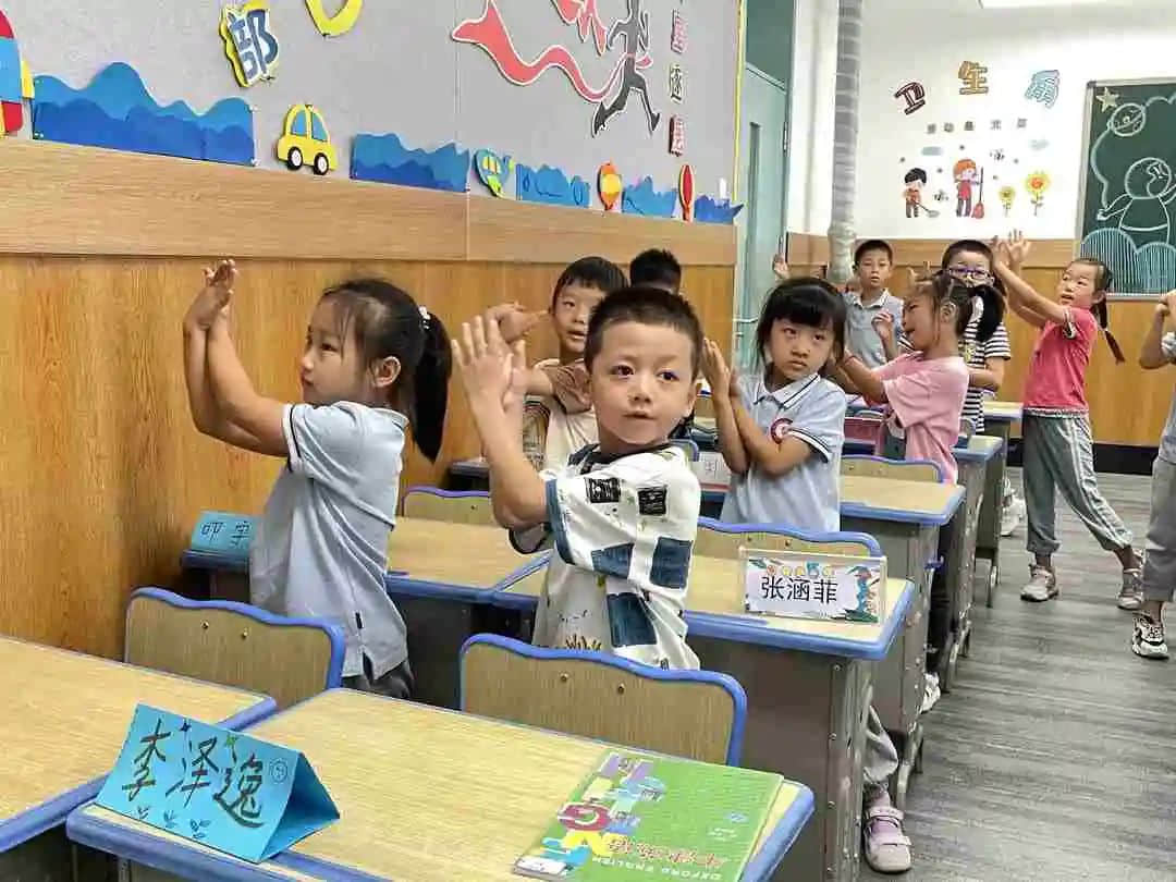 【立之爱•成长实录】培养好习惯，成就好未来——石家庄私立一中小学一年级立娃风采