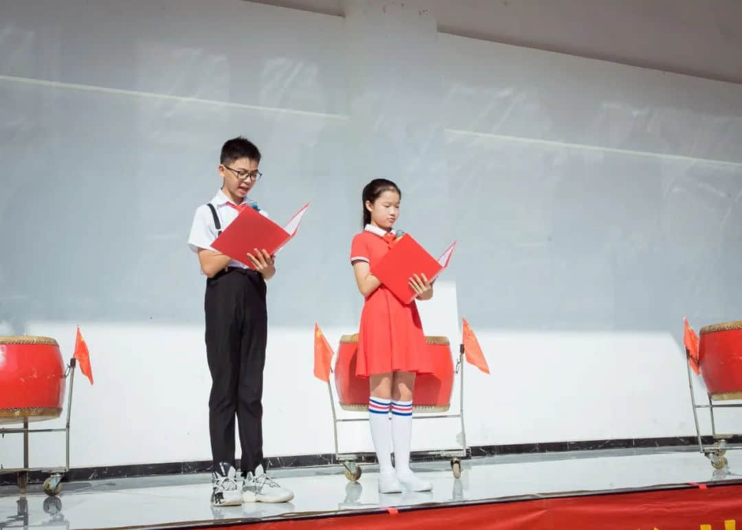 【立之育•开学盛典】喜迎二十大，青春正当时--石家庄私立一中附属小学开学典礼