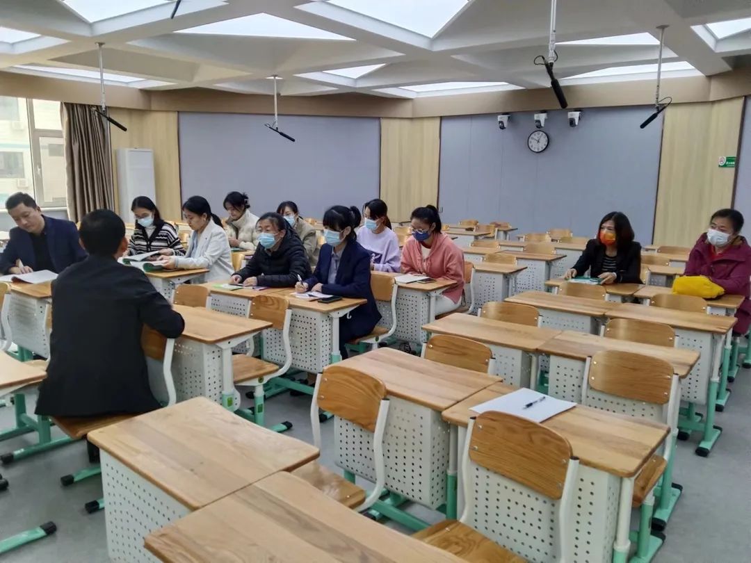 【立之慧•校本课程】“玩转数学新课堂 创新思维共成长”——第一届课程节展示（一）