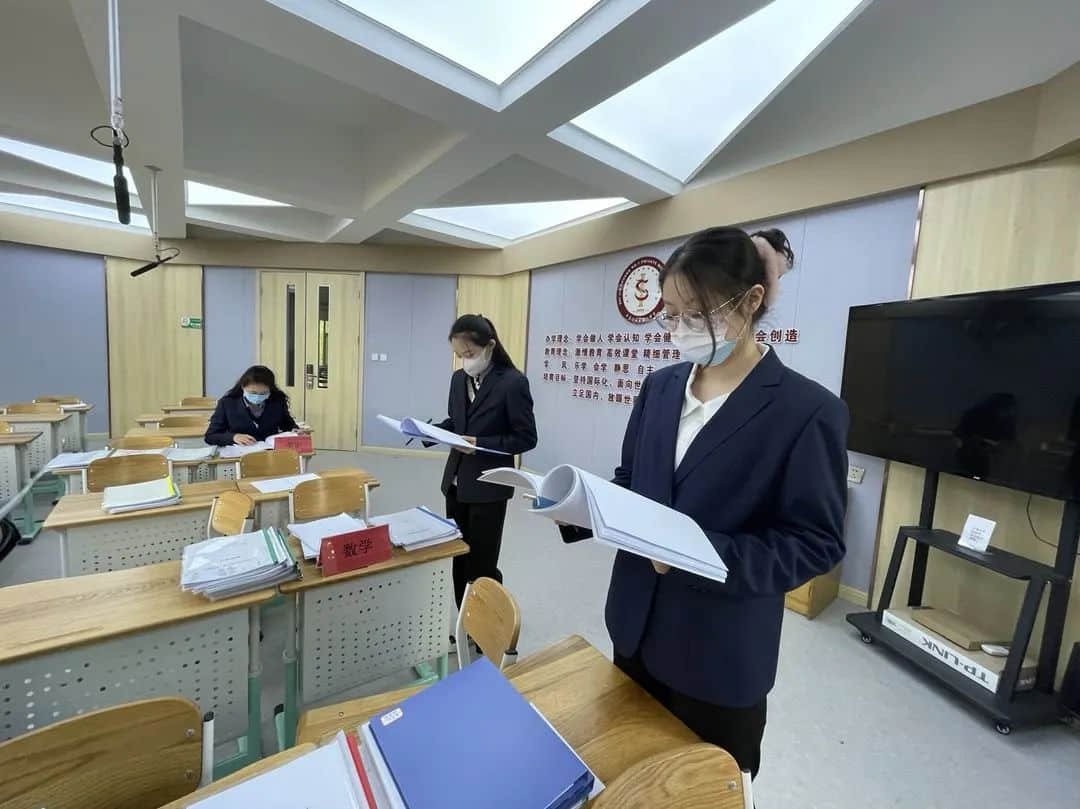 【立之慧•教学风采】“匠心优‘案’，以评促教”——石家庄私立一中附属小学教案展评活动