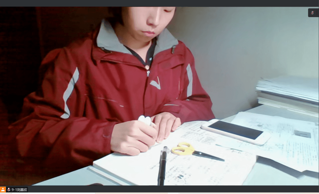 追梦逐光 永不停歇 我们依旧全力奔跑丨私立一中精耕细作打造云端高效课堂