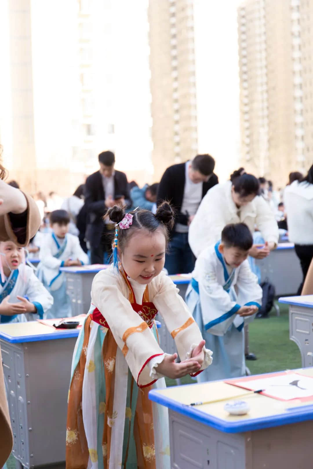 【立小•成长四礼】开蒙启智 礼润童心｜一年级开笔礼仪式