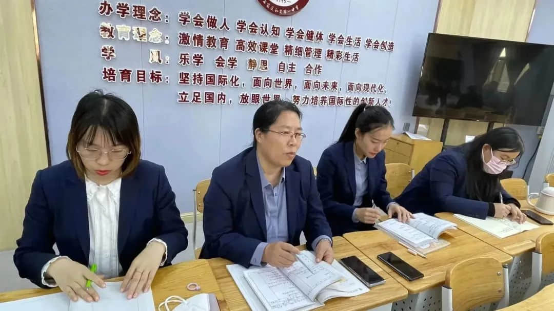 【立小•聚焦教学】五力课堂示范 凝心共研赋能｜立小教师示范课与教研培训活动