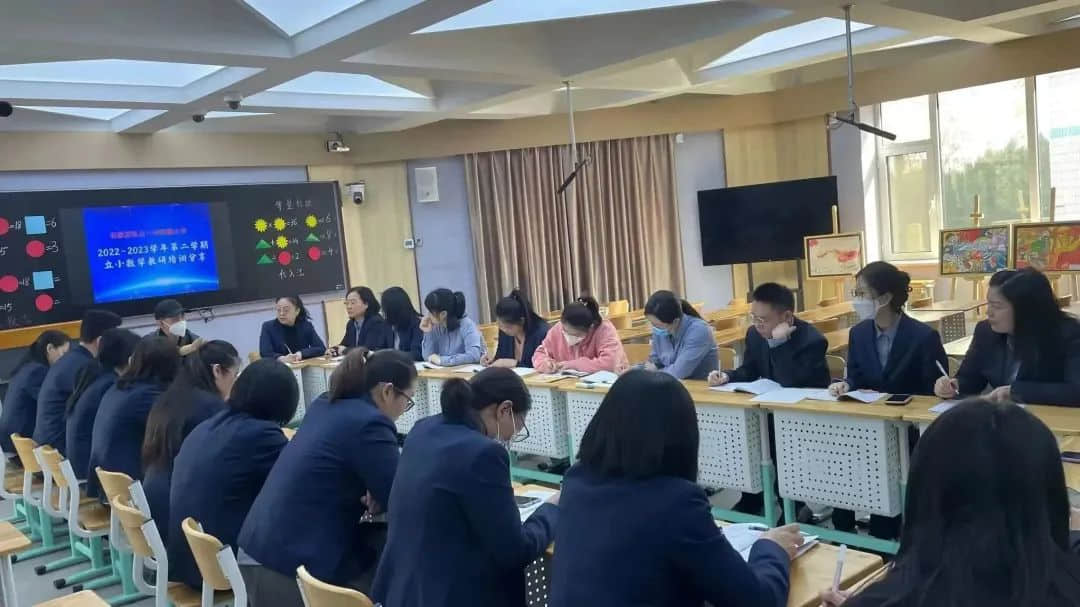 【立小•聚焦教学】五力课堂示范 凝心共研赋能｜立小教师示范课与教研培训活动