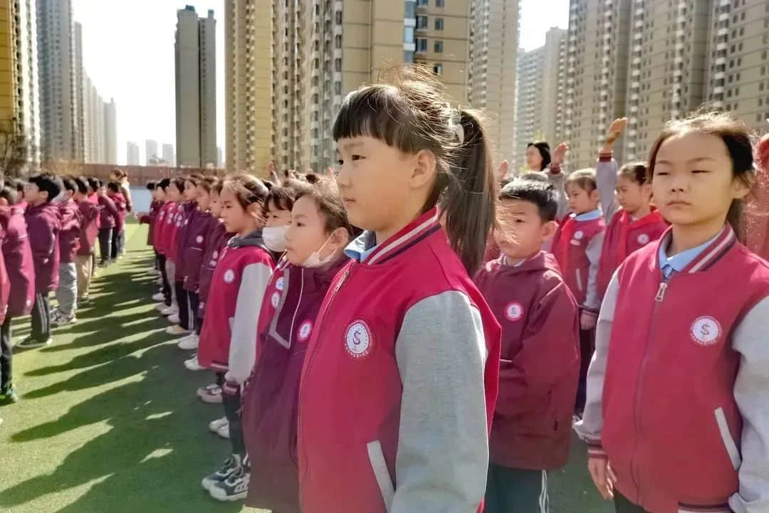 【立小•阅读嘉年华】一书一世界 阅读阅快乐｜第二届校园读书节开幕式如约绽放