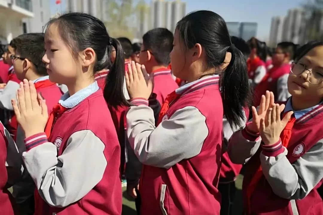 【立小•阅读嘉年华】一书一世界 阅读阅快乐｜第二届校园读书节开幕式如约绽放