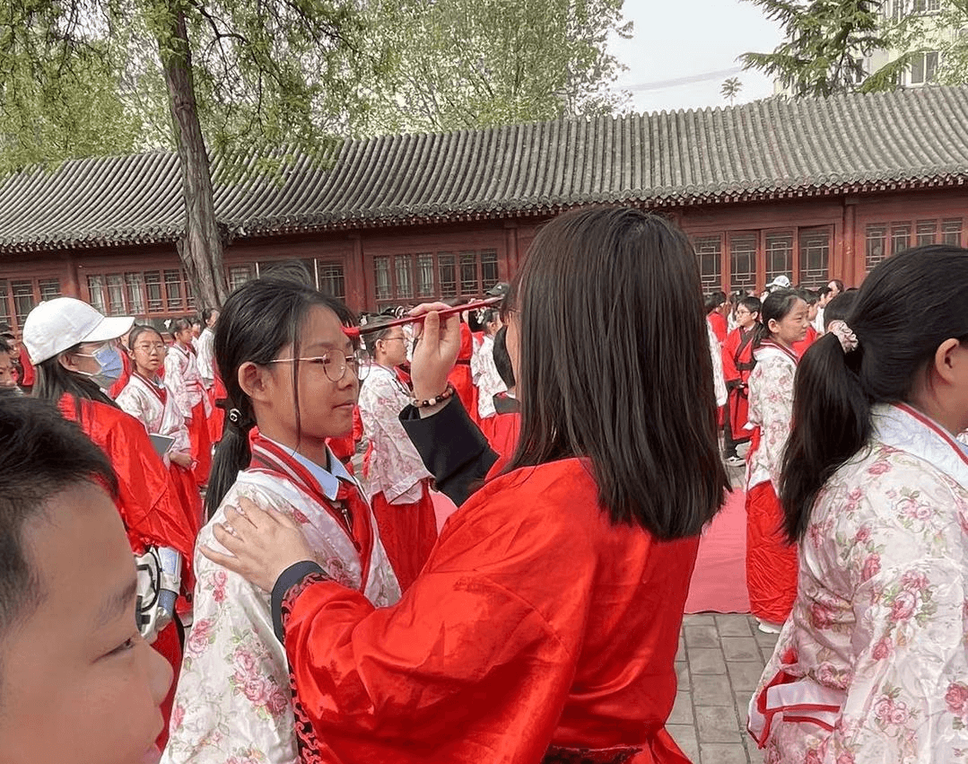 【立小•成长四礼】启立娃成长之礼 让生命幸福发光｜私立一中附属小学中年级成长礼