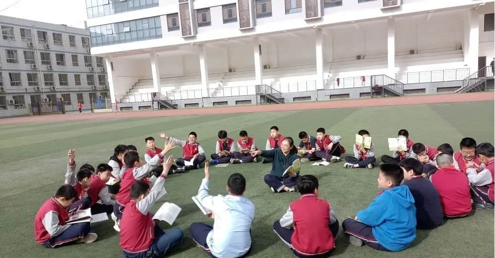 【立小•阅读嘉年华】遇初春之美 享阅读时光｜立娃户外阅读活动