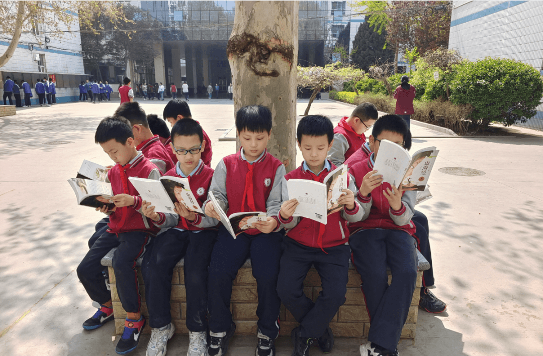 【立小•阅读嘉年华】遇初春之美 享阅读时光｜立娃户外阅读活动