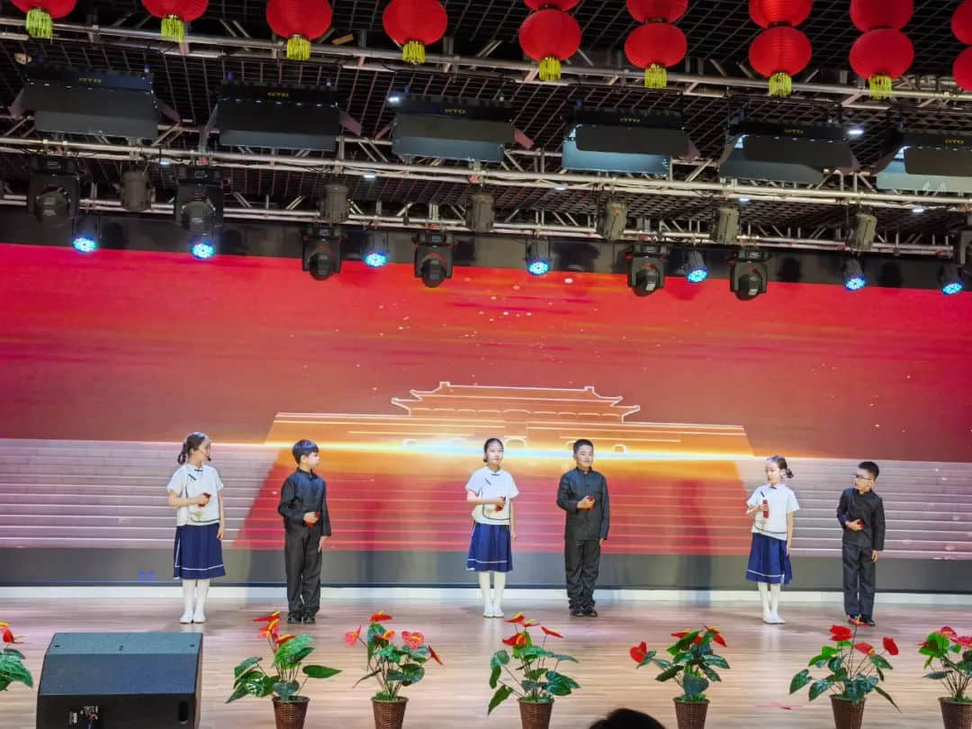 【立小•五立德育】接天莲叶无穷碧 映日荷花别样红｜高新区第八届校园艺术节