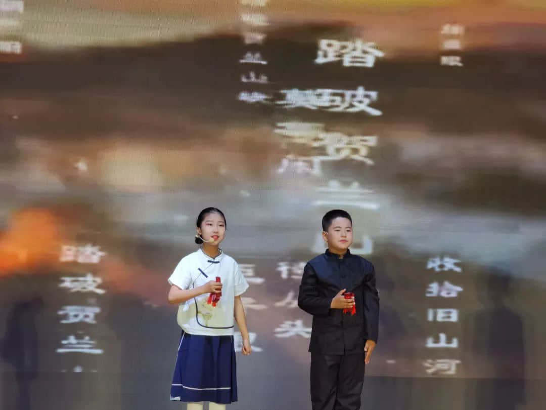 【立小•五立德育】接天莲叶无穷碧 映日荷花别样红｜高新区第八届校园艺术节