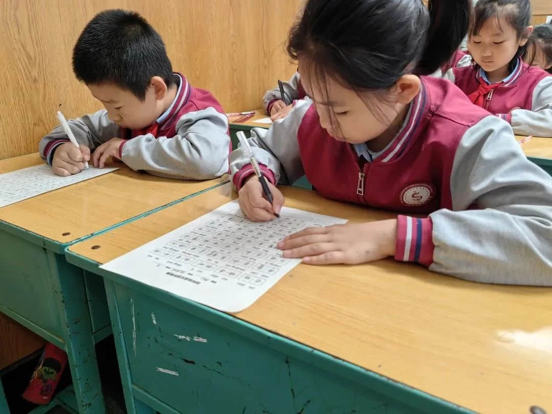【立小•聚焦教学】以赛促提升 用心培素养｜石家庄私立一中附属小学学科素养大比拼