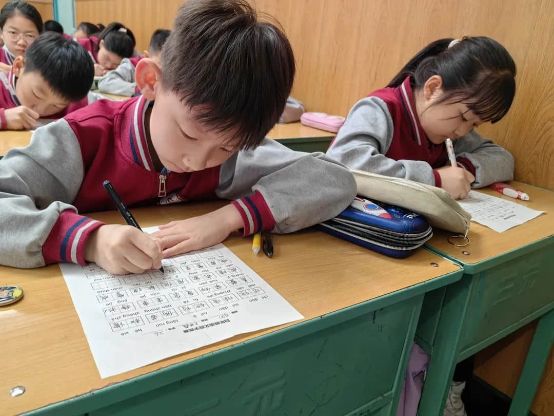 【立小•聚焦教学】以赛促提升 用心培素养｜石家庄私立一中附属小学学科素养大比拼