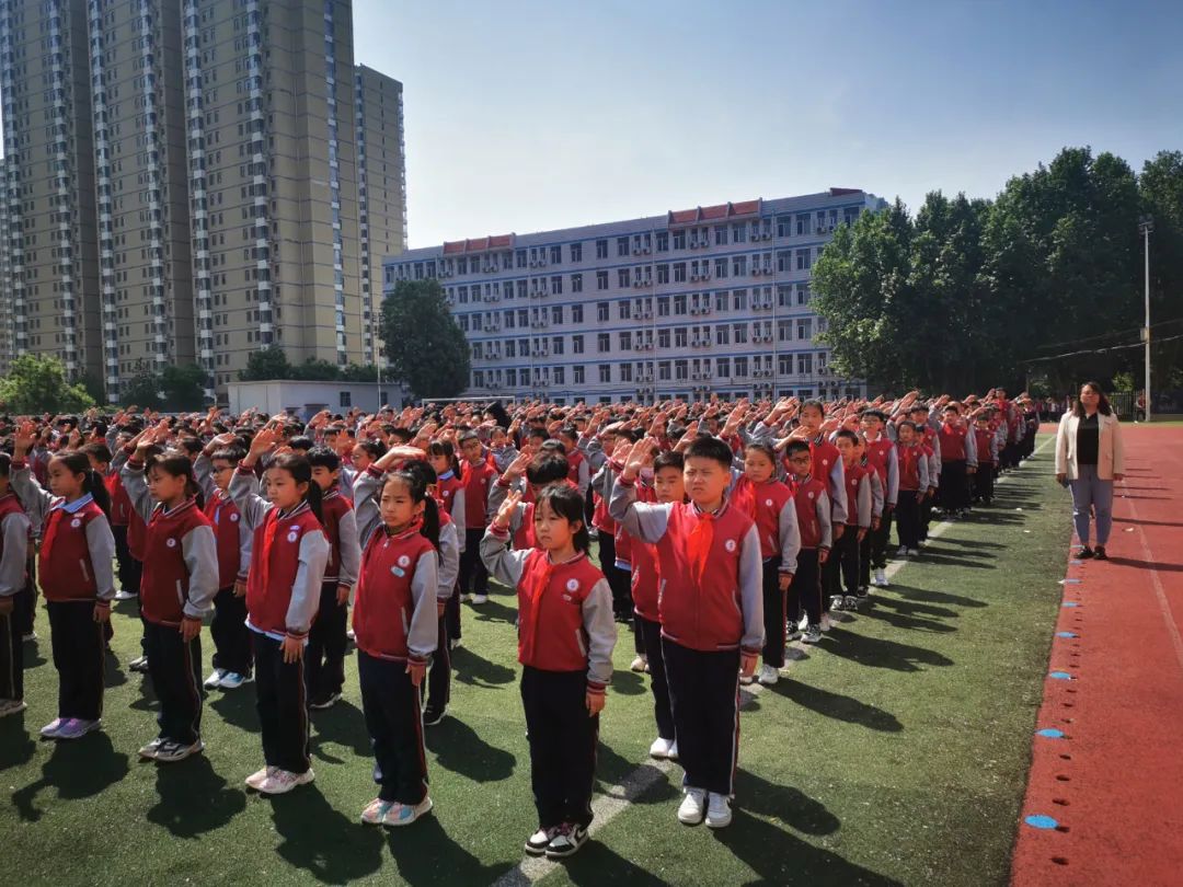 【立小•五立德育】为爱留住时光 立娃不负母爱 | 五月母亲节主题实践活动