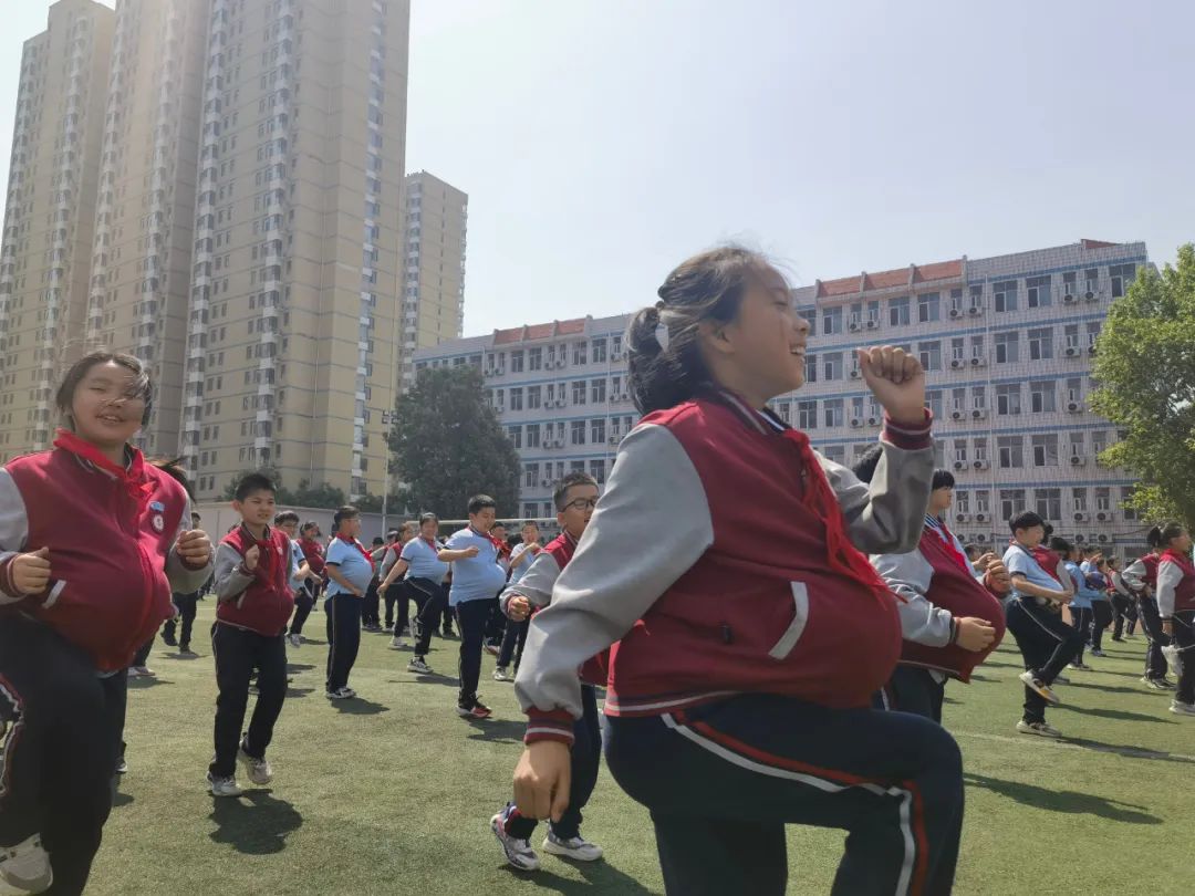 【立小•五立德育】为爱留住时光 立娃不负母爱 | 五月母亲节主题实践活动
