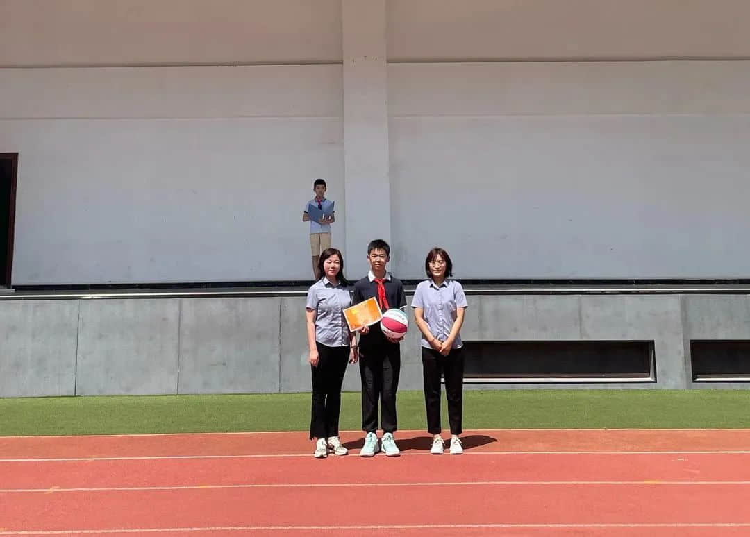 【立小•五立德育】迎“篮”而上 乐在“球”中 | 六年级毕业课程之篮球赛