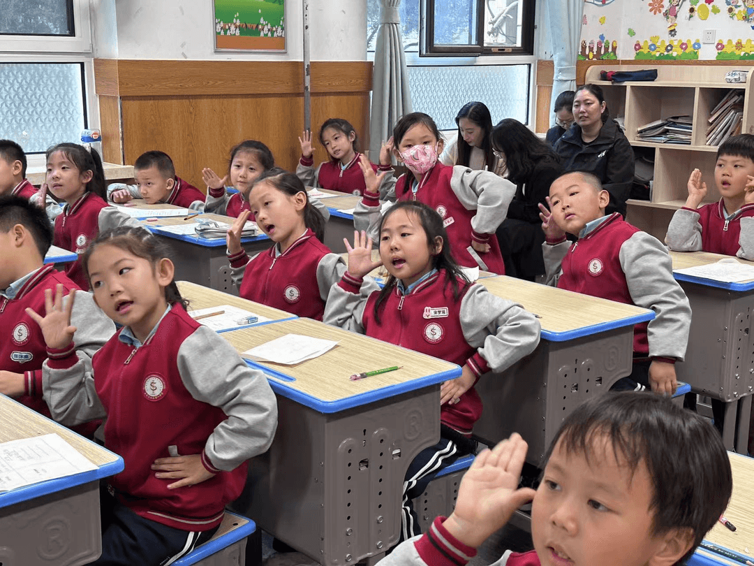 【立小•项目式学习】寻秋之美 探秋之韵｜一年级跨学科秋之韵主题融合实践