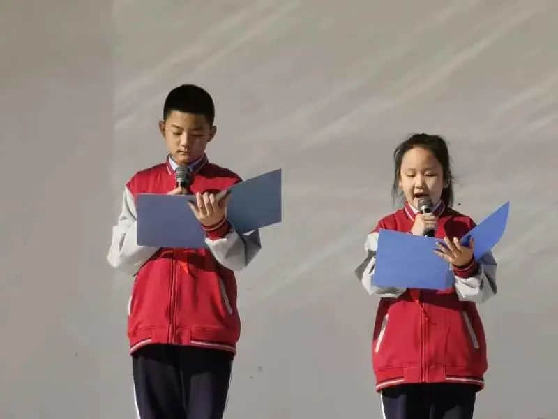 【立小•校园安全】消防演练 防患未“燃”｜消防安全应急疏散演练