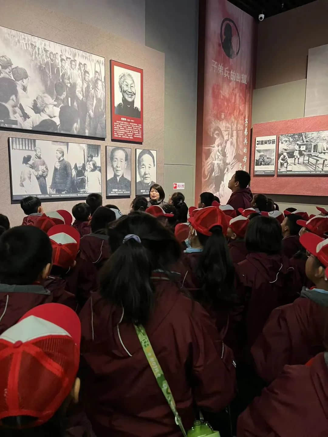 【立小•五旗思政课】学习红色精神 红领巾研学行｜石家庄七十六周年解放日活动