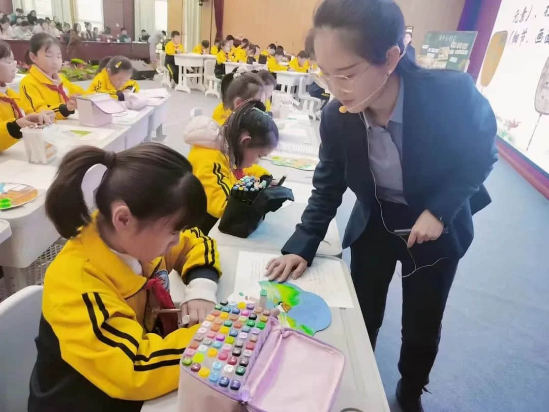 【立小•聚光灯】课程撬动 学校蝶变｜全国高质量教育发展下课例展示——立小团队邢台站精彩落幕