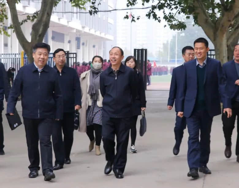 守卫食品安全 共享美好“食”光丨市领导到我校检查食品安全工作并给予高度评价