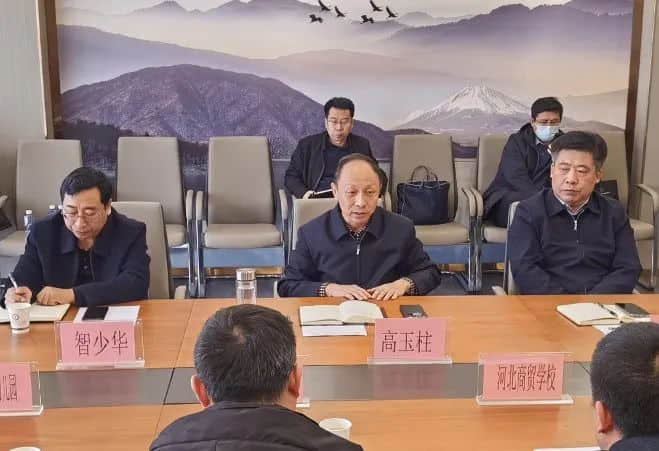 守卫食品安全 共享美好“食”光丨市领导到我校检查食品安全工作并给予高度评价