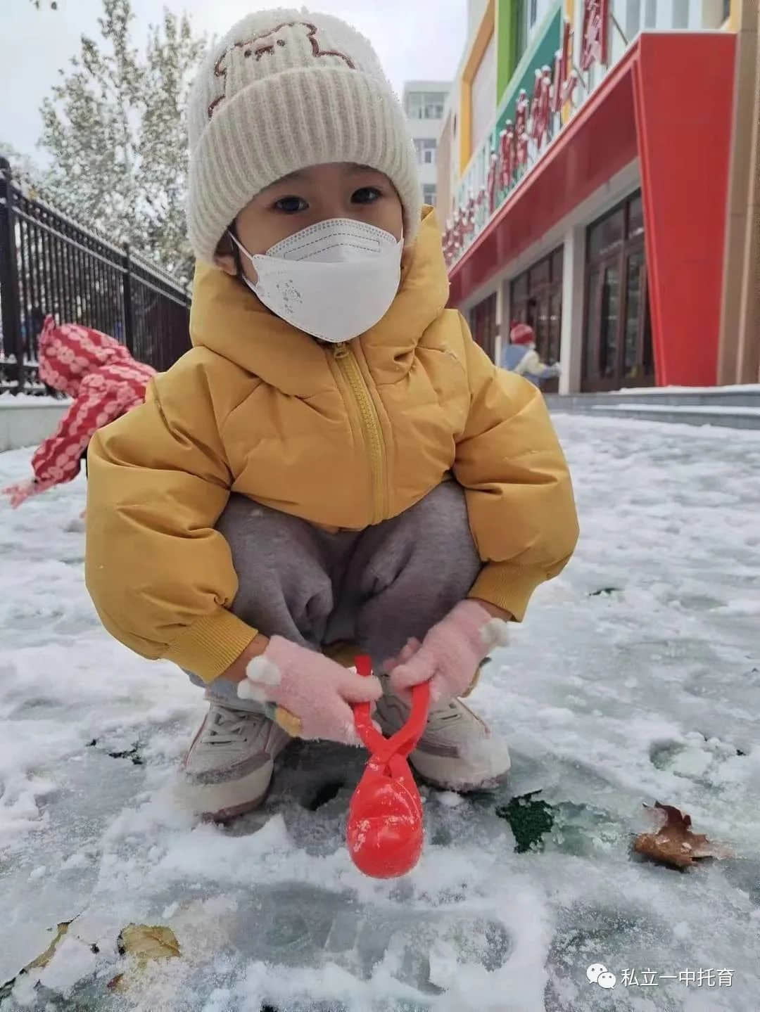 【宝龙托育】雪遇童年，“育”见快乐