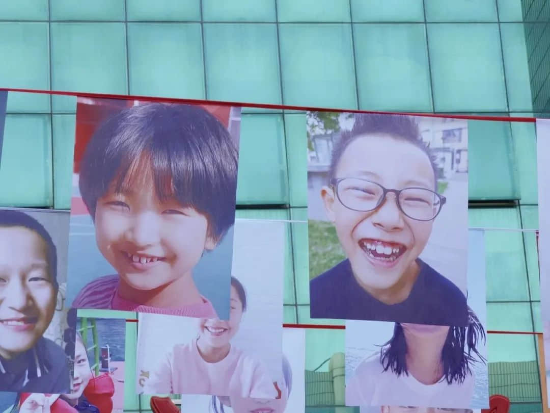 【立小•校园微景观】你笑起来真好看｜冬日笑脸最童年