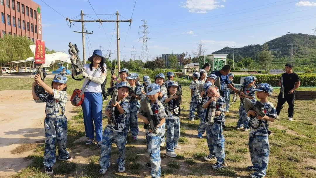 【立小•班本课程】小报大文章 习作展风采 | 二十班习作主题班本课程纪实