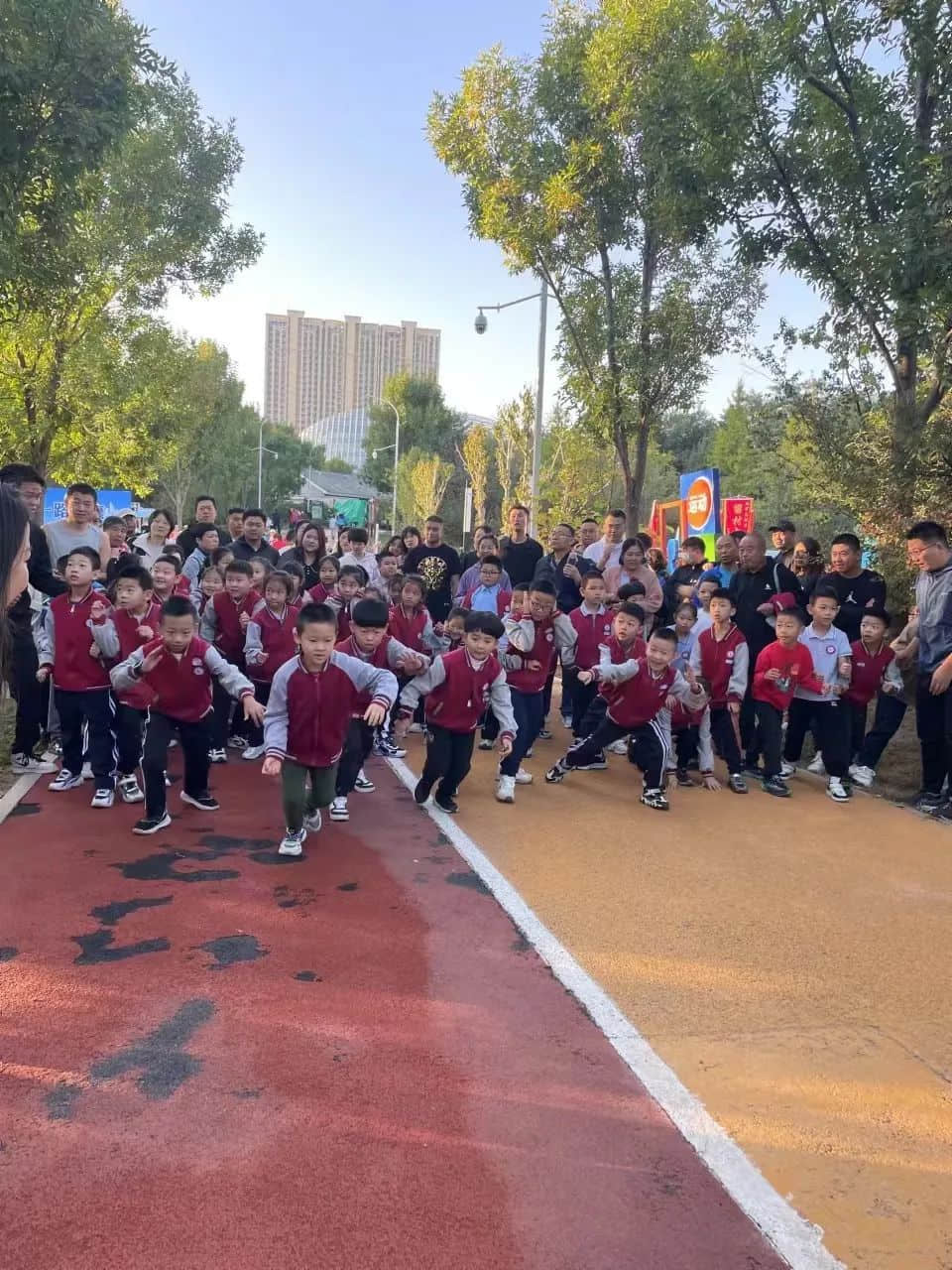 【立小•班本课程】小报大文章 习作展风采 | 二十班习作主题班本课程纪实