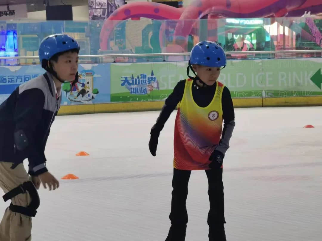 【立小•喜报】喜报来啦！我校在高新区第五届校园冰雪运动会荣获佳绩