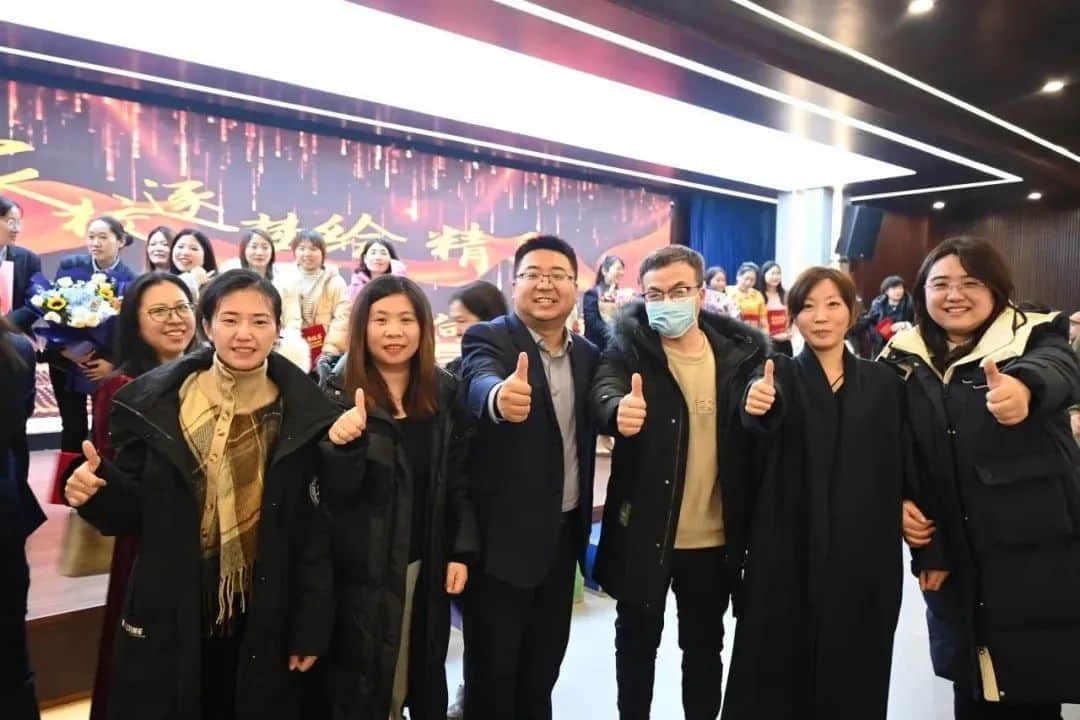 【立小 • 家校盛典】家校逐梦绘精彩 卓越引航向未来 | 第二届新年盛典暨2023年工作总结大会