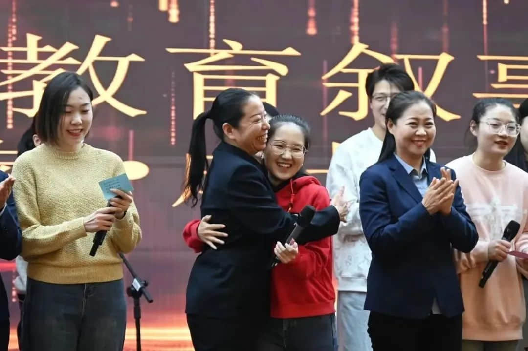 【立小 • 家校盛典】家校逐梦绘精彩 卓越引航向未来 | 第二届新年盛典暨2023年工作总结大会
